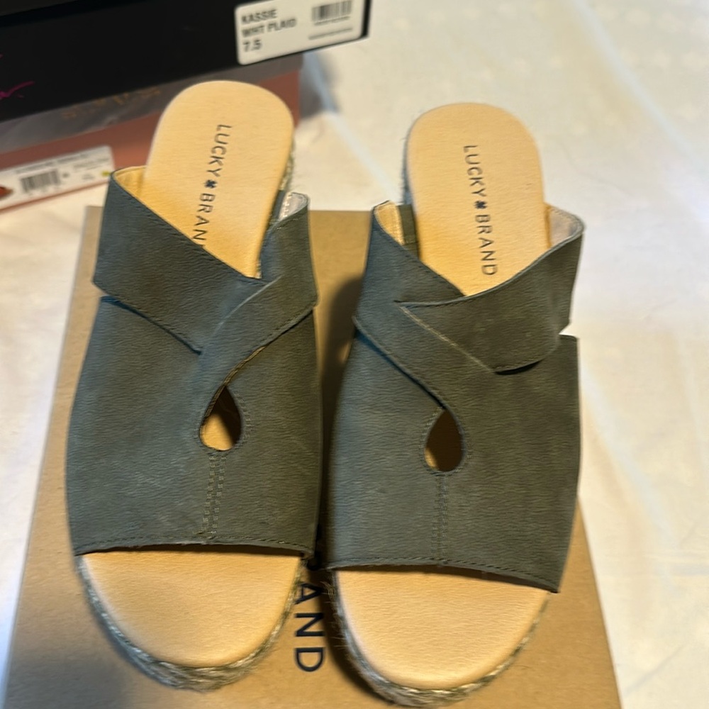 Espadrilles, Olive Green size 7.5. Lucky Brand